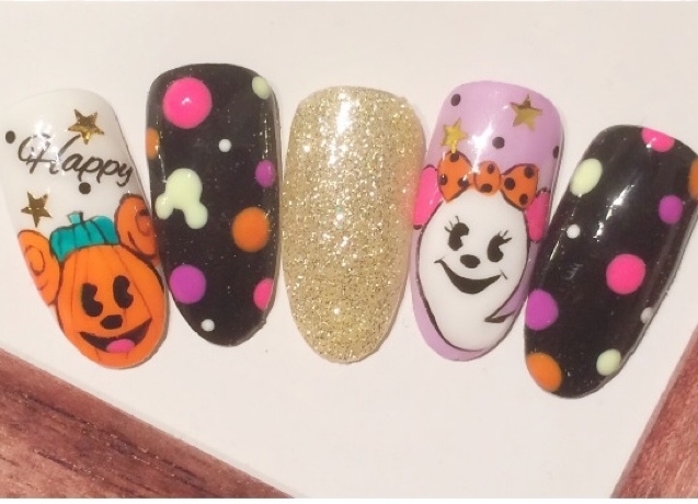 ネイル デザイン ハロウィン ディズニー