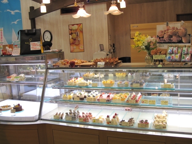 山形県でおすすめのケーキ屋さん②「西洋菓子 プランタン」