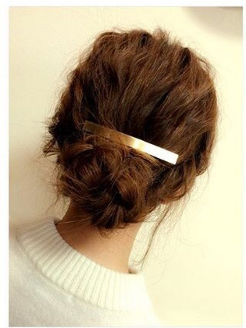 つけるだけでエレガント♡バレッタのヘアアレンジ方法♪その1